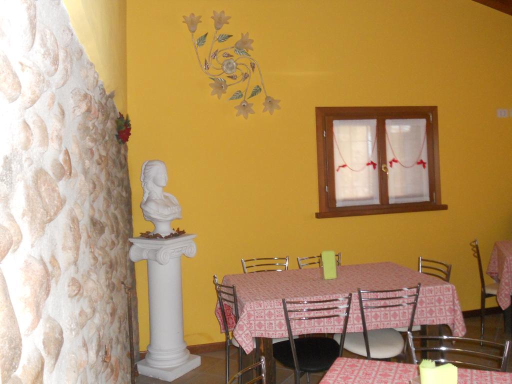 발레지오술민쵸 Agriturismo Le Mura Del Gherlo 빌라 외부 사진