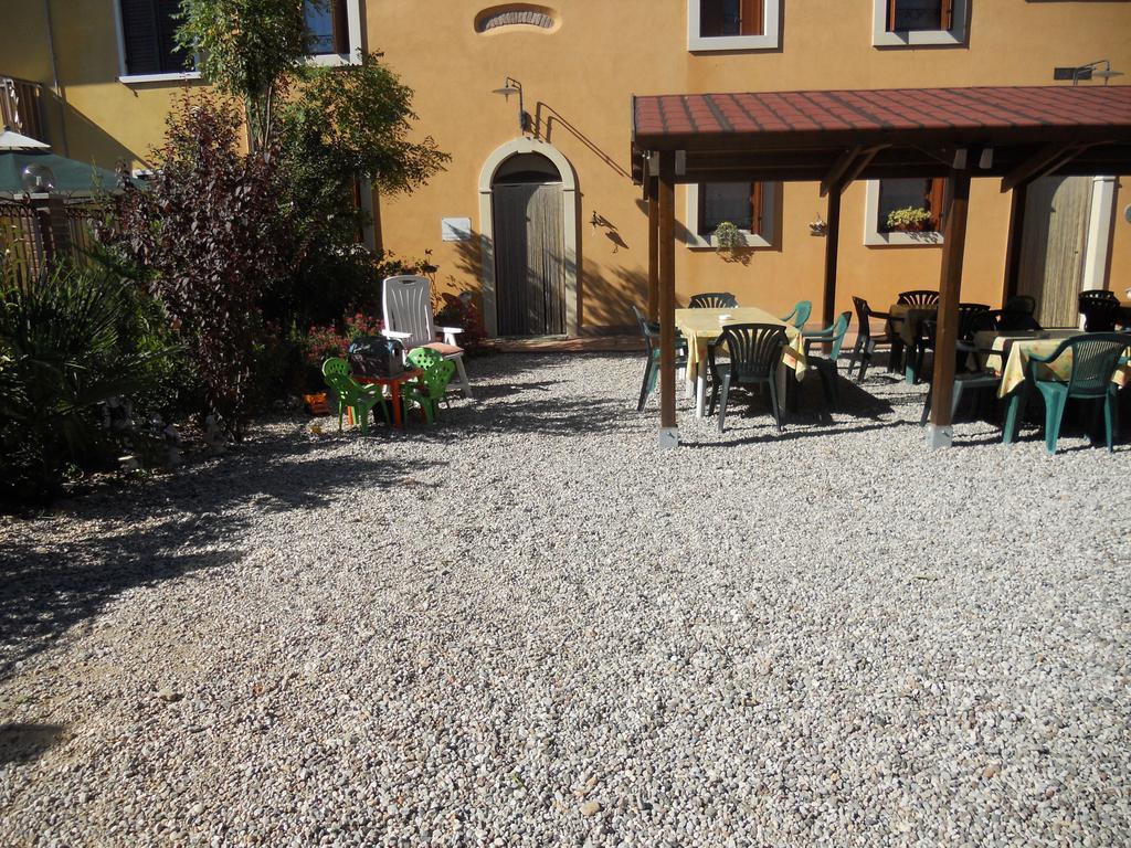 발레지오술민쵸 Agriturismo Le Mura Del Gherlo 빌라 외부 사진
